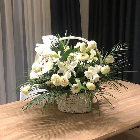 Queen'S Luxury Apartment โอครีด ภายนอก รูปภาพ
